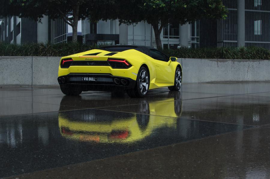  Lamborghini Huracan Spyder LP580-2 2017 года  (AU) (фото 7 из 13)